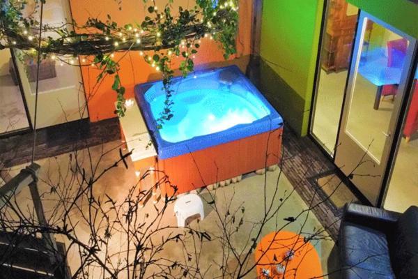 Vakantiehuis Met Jacuzzi 4 Personen Giethoorn Exterior photo